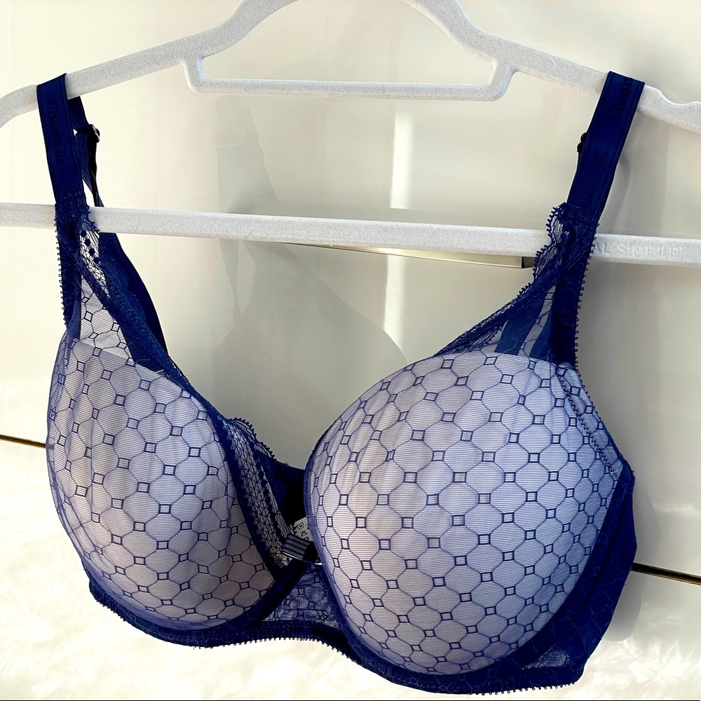Barely worn - great condition 36DDD Chantelle blue lace bra